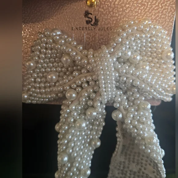 Sincerely Jules Gorgeous Pearl hairclip - Picture 4 of 15